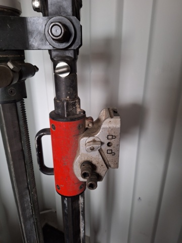 1286987-12 Drill stand floor and ceiling 50+ Mpirum