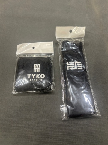 1291595-6 Padel rack Empire Black kit. FREE SHIPPING.