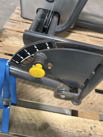 1289822-6 Cybex back extension