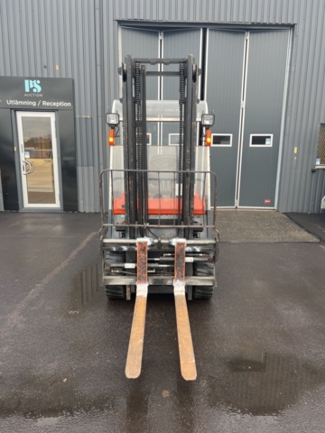 1245150-2 Electric forklift Toyota FBM 20 -1997