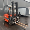 1245150-3 Electric forklift Toyota FBM 20 -1997