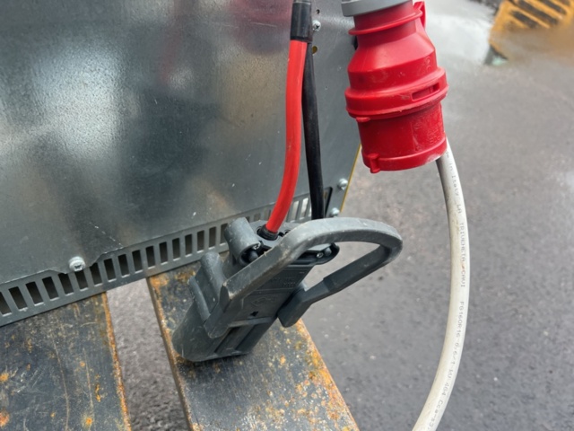 1245151-12 Electric forklift with charger - Noblelift FE4P25N -2022