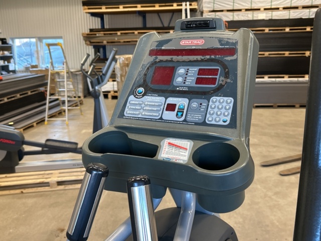 1249346-5 Crosstrainer Star Trac -2008