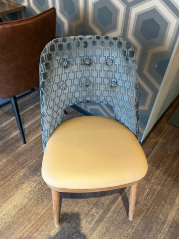 1255138-10 Restaurant furniture - tables and chairs