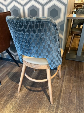 1255138-11 Restaurant furniture - tables and chairs