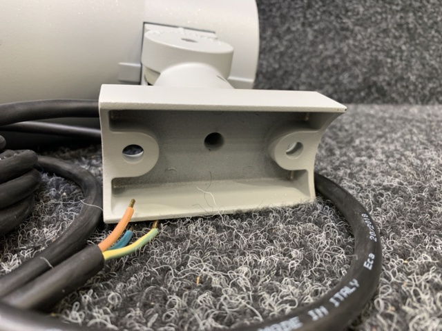 1293379-9 Spotlight Zebra Sonic LED 36W 3000K Silver