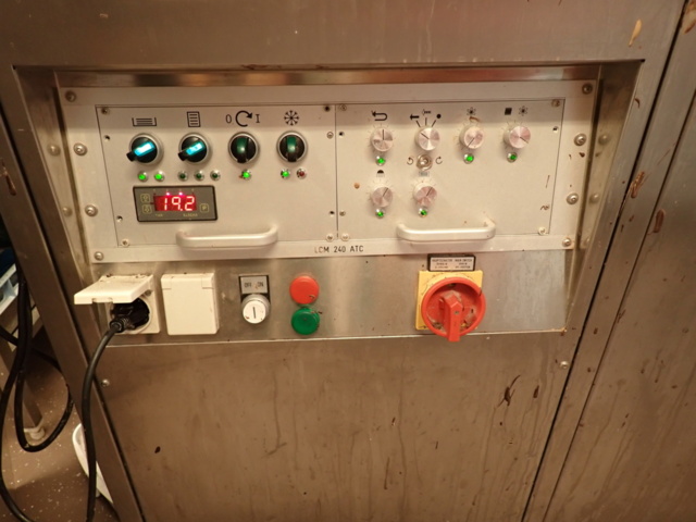 1293627-3 Fully automatic chocolate tempering machine LCM 240 ATC -2010