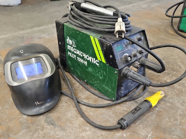 1225237-1 Welding Migatronic Pilot 1500H + Speedglass helmet