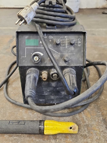 1225237-3 Welding Migatronic Pilot 1500H + Speedglass helmet