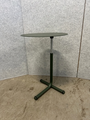 1294335-2 Materia "Hopper" side table, raise or lower