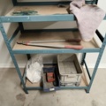 1267441-6 Shelf, workbench and vacuum cleaner