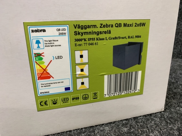 1294261-4 6 wall luminaires Zebra QB Maxi LED 2x6W Twilight relay, black