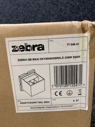 1294261-15 6 wall luminaires Zebra QB Maxi LED 2x6W Twilight relay, black