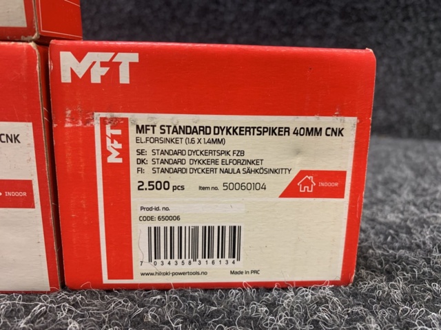 1299117-5 About 14,000 diving spikes & comb, MFT