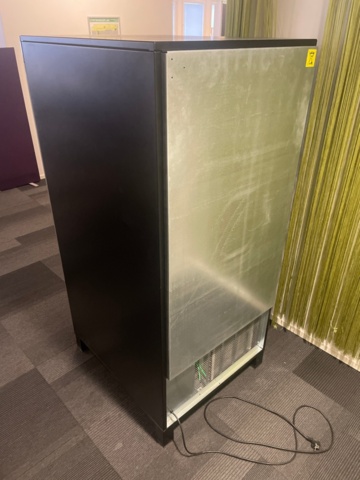 1225347-2 Drinks vending machine - GPE