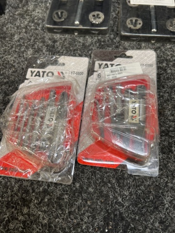 1299757-4 Thread kits, thread repair kit and screw extractor kit Yato