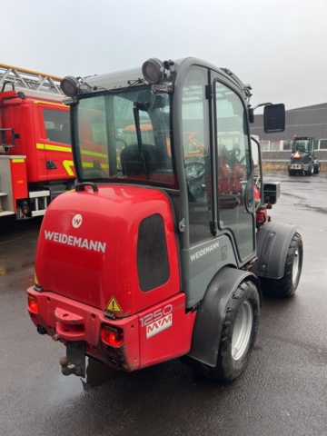 1244817-6 Toolcarrier Weidemann 1250 CX35 -2012