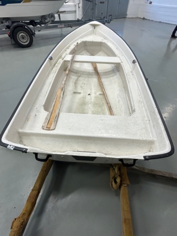 1289878-3 Rowing boat Cremo 385R