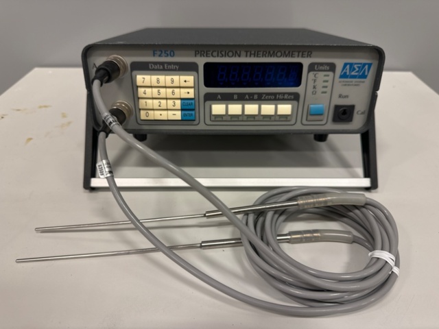1300938-1 F250 MK II Thermometer, Automatic Systems Laboratories LTD (29)