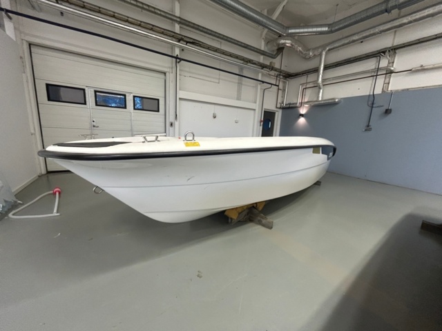 1289877-2 Boat Cremo 490SC