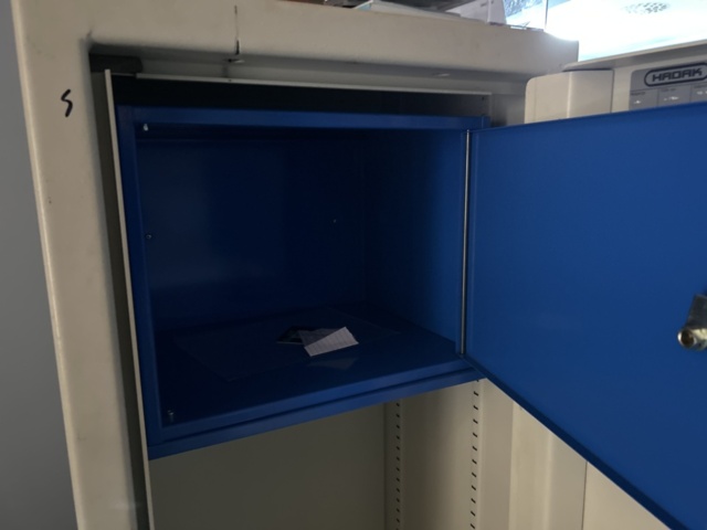 1286256-6 Safe Hadak 616 - SS 3492