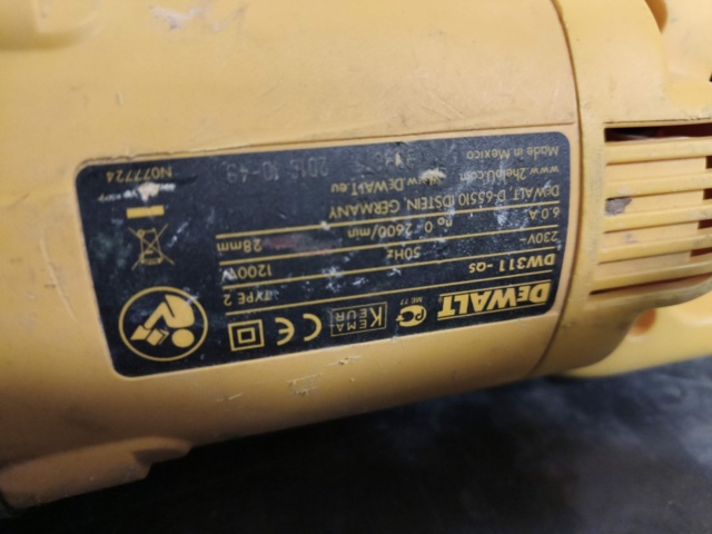 1267471-6 Reciprocating saw DeWalt DW311