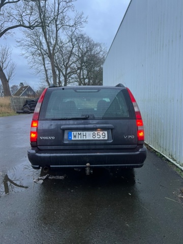 1302101-6 Volvo V70 2.4 Manual, 140hp, 2000