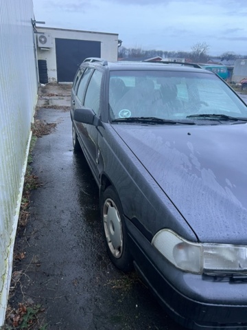 1302101-12 Volvo V70 2.4 Manual, 140hp, 2000