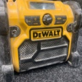 1304120-2 Construction radio DeWalt DCR019