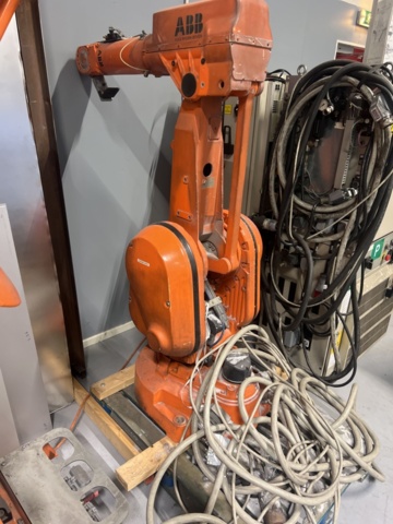 1278163-3 Industrirobotar 2st med elskåp - ABB