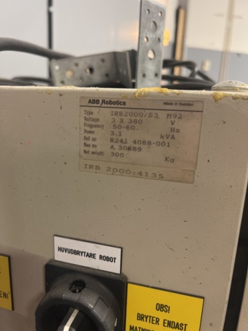 1278163-11 Industrirobotar 2st med elskåp - ABB