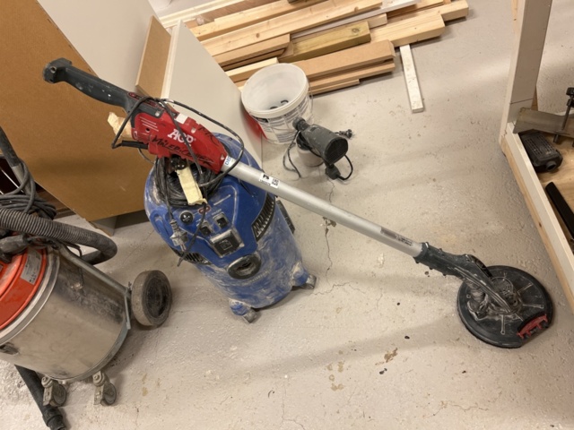 1303379-2 Giraffe grinder and vacuum cleaner - AGP/Nilfisk