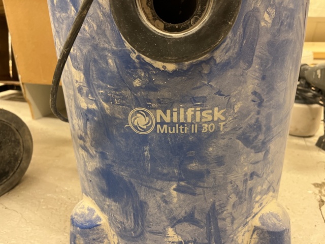 1303379-8 Giraffe grinder and vacuum cleaner - AGP/Nilfisk