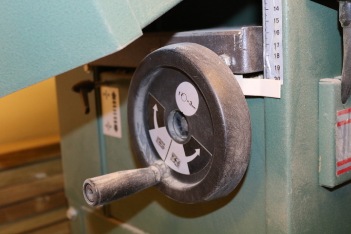 1265272-8 Straight & Planer. Kity 637