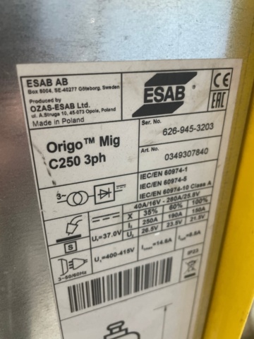 1284320-4 Mig welder - Esab C250 3PH
