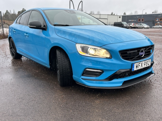 1286352-7 Volvo S60 Polestar T6 AWD Powershift, 351hk, 2015