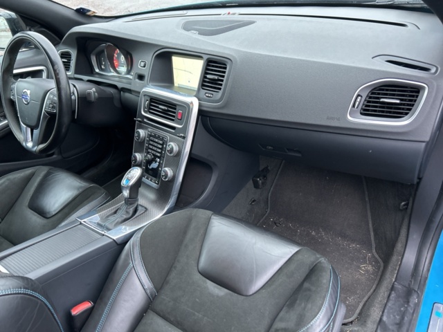 1286352-41 Volvo S60 Polestar T6 AWD Powershift, 351hk, 2015