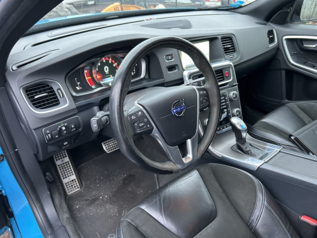 1286352-10 Volvo S60 Polestar T6 AWD Powershift, 351hk, 2015