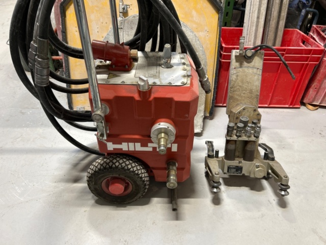 1284331-1 Hydraulic concrete saw Hilti DS-TS22