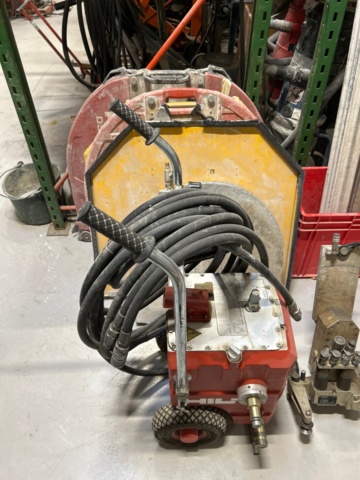 1284331-2 Hydraulic concrete saw Hilti DS-TS22