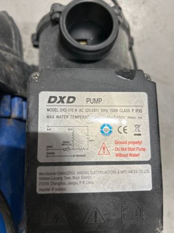 1284357-4 3pcs Water pumps - DXD, Biltema