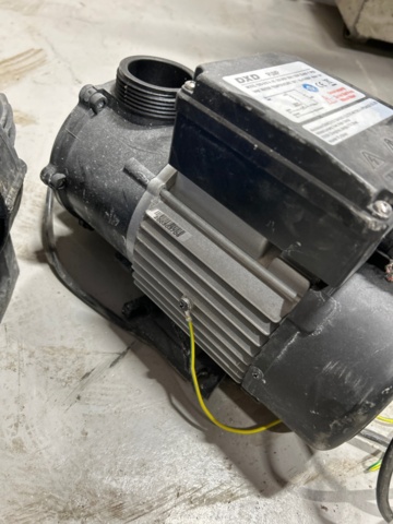 1284357-5 3pcs Water pumps - DXD, Biltema