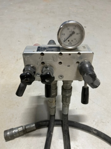 1284331-13 Hydraulic concrete saw Hilti DS-TS22