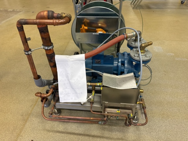 1306572-1 Sterling fluid system, pump system