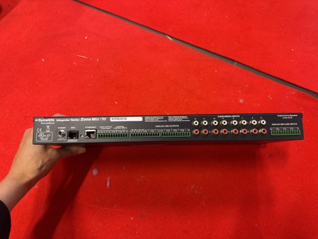 1304909-4 Sound processor - Symetrix Zone Mix 761
