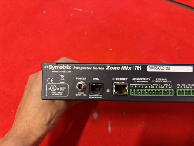 1304909-5 Sound processor - Symetrix Zone Mix 761