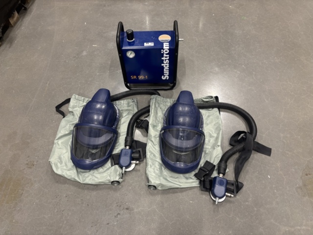 2 Sundström fresh air masks and compressed air filters SR580 / SR99-1 ...