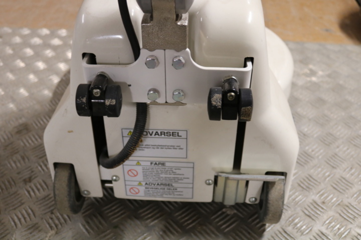 1300359-8 Polisher/cleaner Amano Clear D-430N