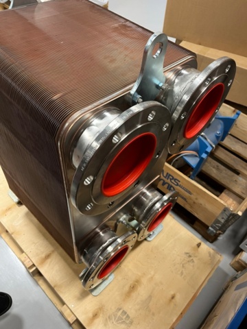 1290802-5 Ny lödd plattvärmeväxlare höger - Alfa Laval CB410-230H-F