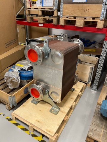 1290802-1 Ny lödd plattvärmeväxlare höger - Alfa Laval CB410-230H-F